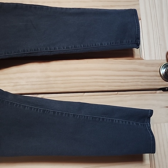 Jeans - Picture 2 of 6